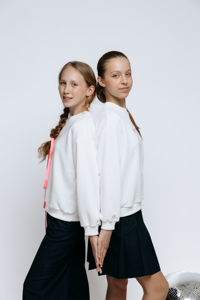 1815 Толстовка для девочки